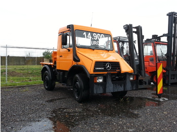 Dropside/ Flatbed truck, Utility/ Special vehicle MERCEDES-BENZ unimog: picture 1