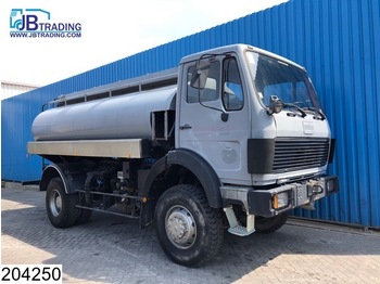 Tank truck Mercedes-Benz 1922 4x4, 10000 Liter Fuel tank, Steel suspension, Manual, Hub reduction, 4 Compartments: picture 1