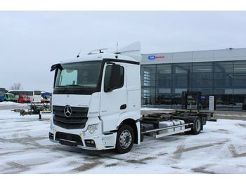 Container transporter/ Swap body truck Mercedes-Benz Actros 1836 L NR, EURO 6, BDF +  G.T.S. PJT 10S: picture 1