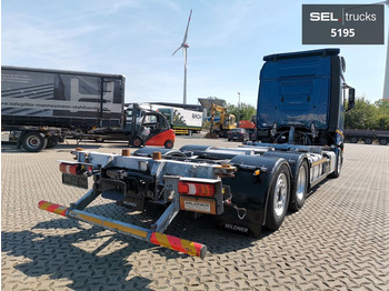 Container transporter/ Swap body truck Mercedes-Benz Actros 2545 / VOITH Retarder / Lift-Lenkachse: picture 5