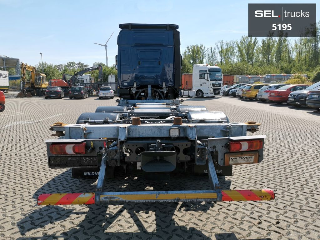 Container transporter/ Swap body truck Mercedes-Benz Actros 2545 / VOITH Retarder / Lift-Lenkachse: picture 6