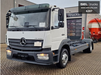 Cab chassis truck MERCEDES-BENZ Atego 1530