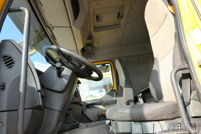 Cab chassis truck Renault 460 Premium Lander 6x4, Retarder, 10Räder, Klima: picture 10