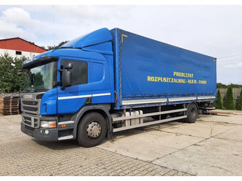 Curtainsider truck SCANIA P320: picture 1