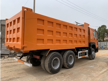Tipper for transportation of silos SINOTRUK Howo 371 Dump truck: picture 4