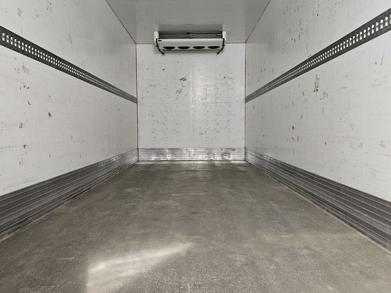 Refrigerator truck Scania R520 6x2*4 / FRIGO / COOL COMBINATION / CARRIER: picture 6