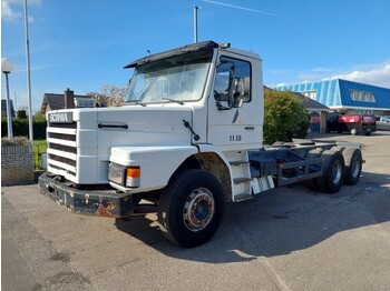 Cab chassis truck SCANIA T113