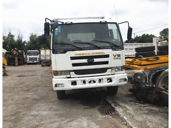 Tipper NISSAN V8