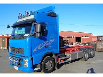 Container transporter/ Swap body truck Volvo FH13: picture 1