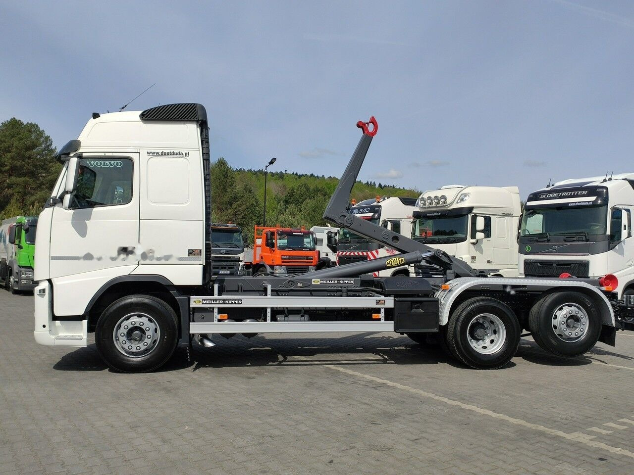 Hook lift truck Volvo FH 460: picture 6