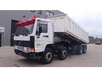 Tipper Volvo FL 10 - 360 (EURO 2 / WITH MANUAL PUMP / FULL STEEL SUSPENSION): picture 1