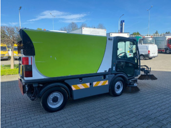 Road sweeper Boschung S3 Sweeper / EURO5 / 4X4 / NICE CONDITION / WORKS GREAT: picture 4