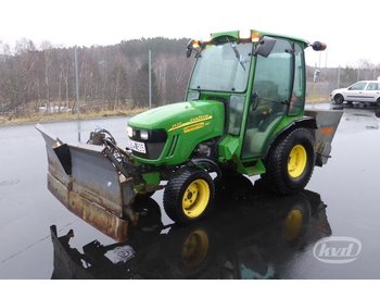  John-Deere 2520 Tractor with plow and spreader - Utility/ Special vehicle