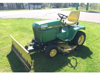 Utility/ Special vehicle John Deere 332: picture 1