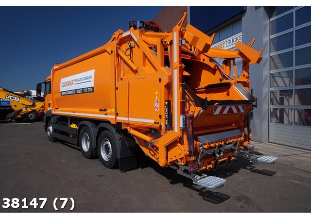 Garbage truck MAN TGS 28.320: picture 2