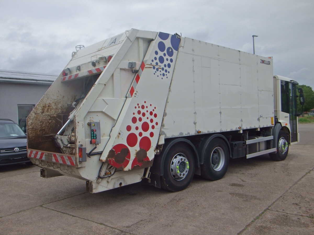 Garbage truck for transportation of garbage MERCEDES-BENZ 2629 Econic Zöller Medium XXL Pressplattenaufbau: picture 4