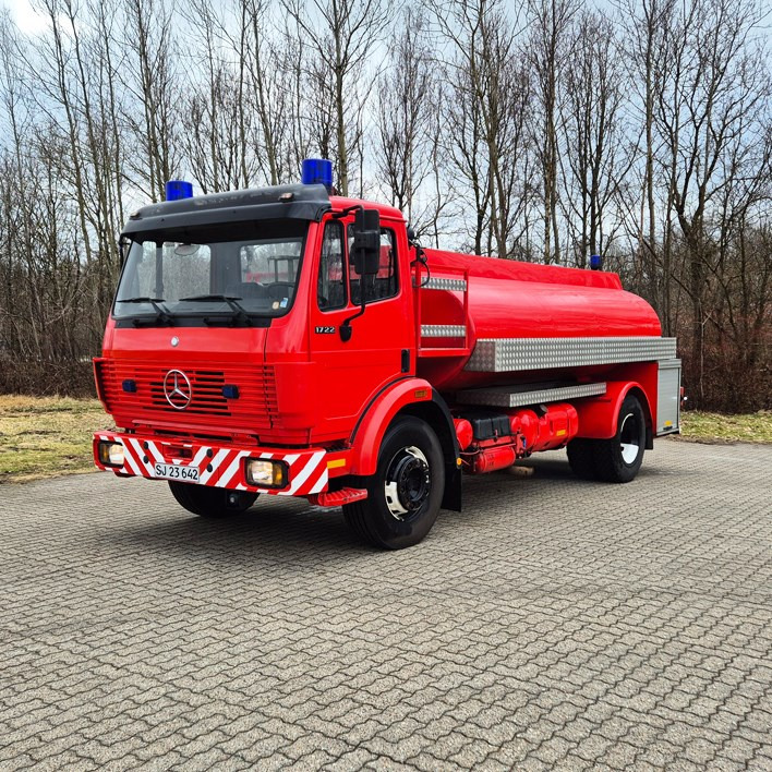 Fire truck Mercedes 1722: picture 5