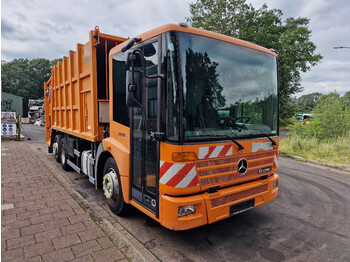 Garbage truck Mercedes-Benz Econic 2628: picture 3