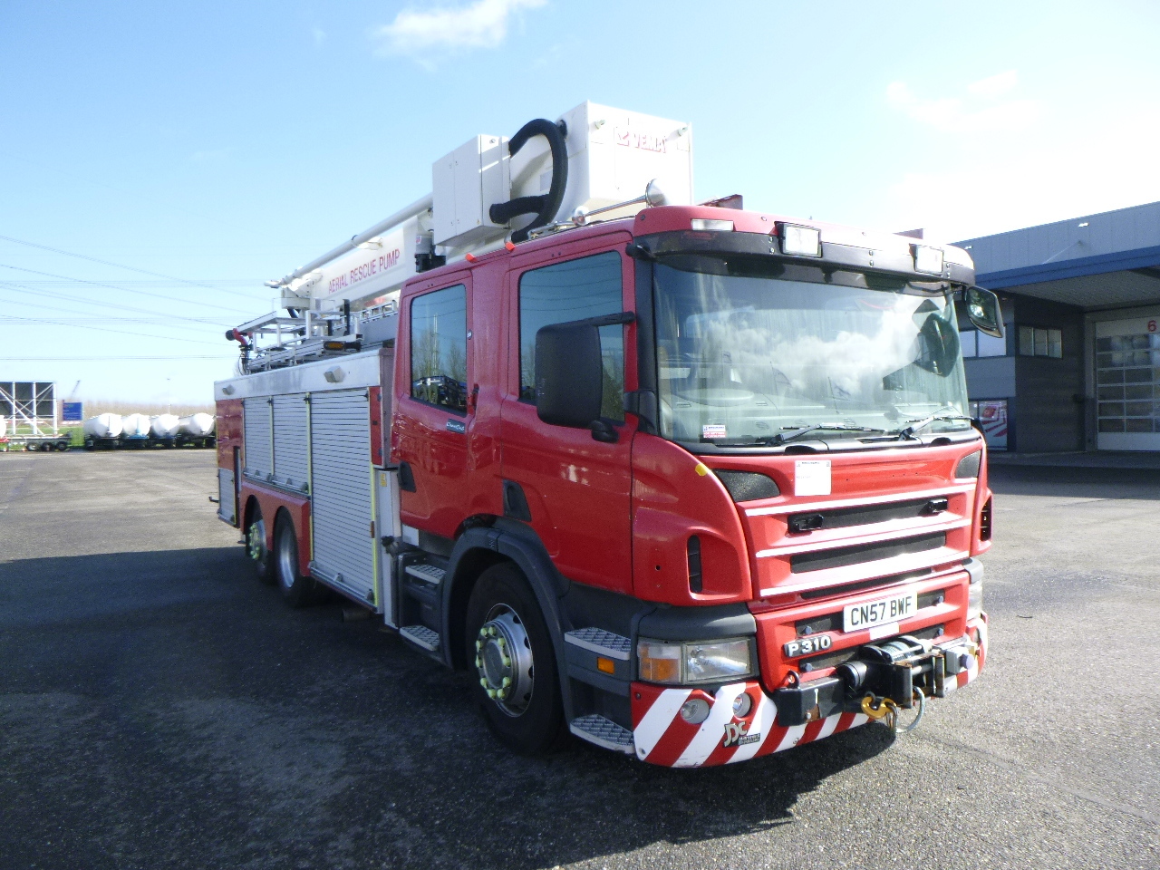 Scania P310 6x2 RHD fire truck + pump, ladder & manlift leasing Scania P310 6x2 RHD fire truck + pump, ladder & manlift: picture 2