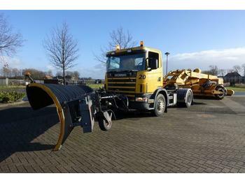 Road sweeper Scania R124.400 RUNWAY AIRPORT SWEEPER FLUGHAFEN SCHNEE: picture 1