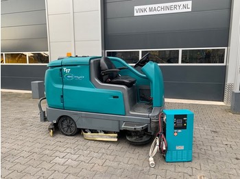 Sweeper TENNANT T17 Cilindrische Schrobmachine
