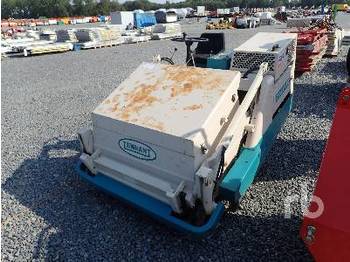 Road sweeper TENNANT POWER SWEEPER 240 Ride On: picture 1