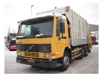 For transportation of garbage Volvo FL7: picture 1
