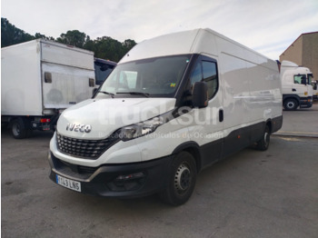 Closed box van IVECO Daily 35s16