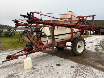 Lindus 2500/24 - Trailed sprayer: picture 1