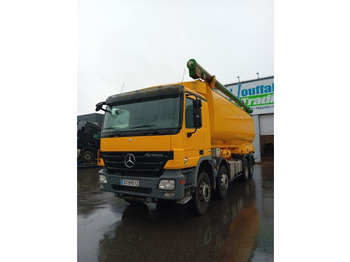Mercedes-Benz Actros 3241 8x4 silo / Full steel - lames - Tank truck: picture 1