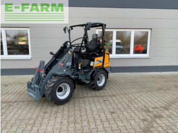 Giant g2200 hd+ - Mini excavator: picture 1