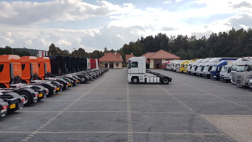 DUETDUDA - Utility/ Special vehicles MITSUBISHI undefined: picture 13