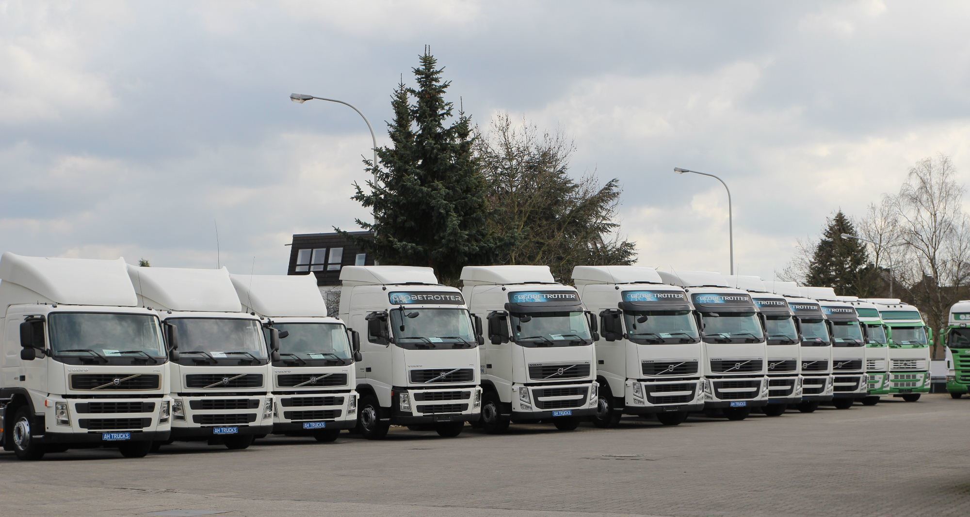 Yourtrucks GmbH - Trailers - Year: 2014, Germany undefined: picture 5