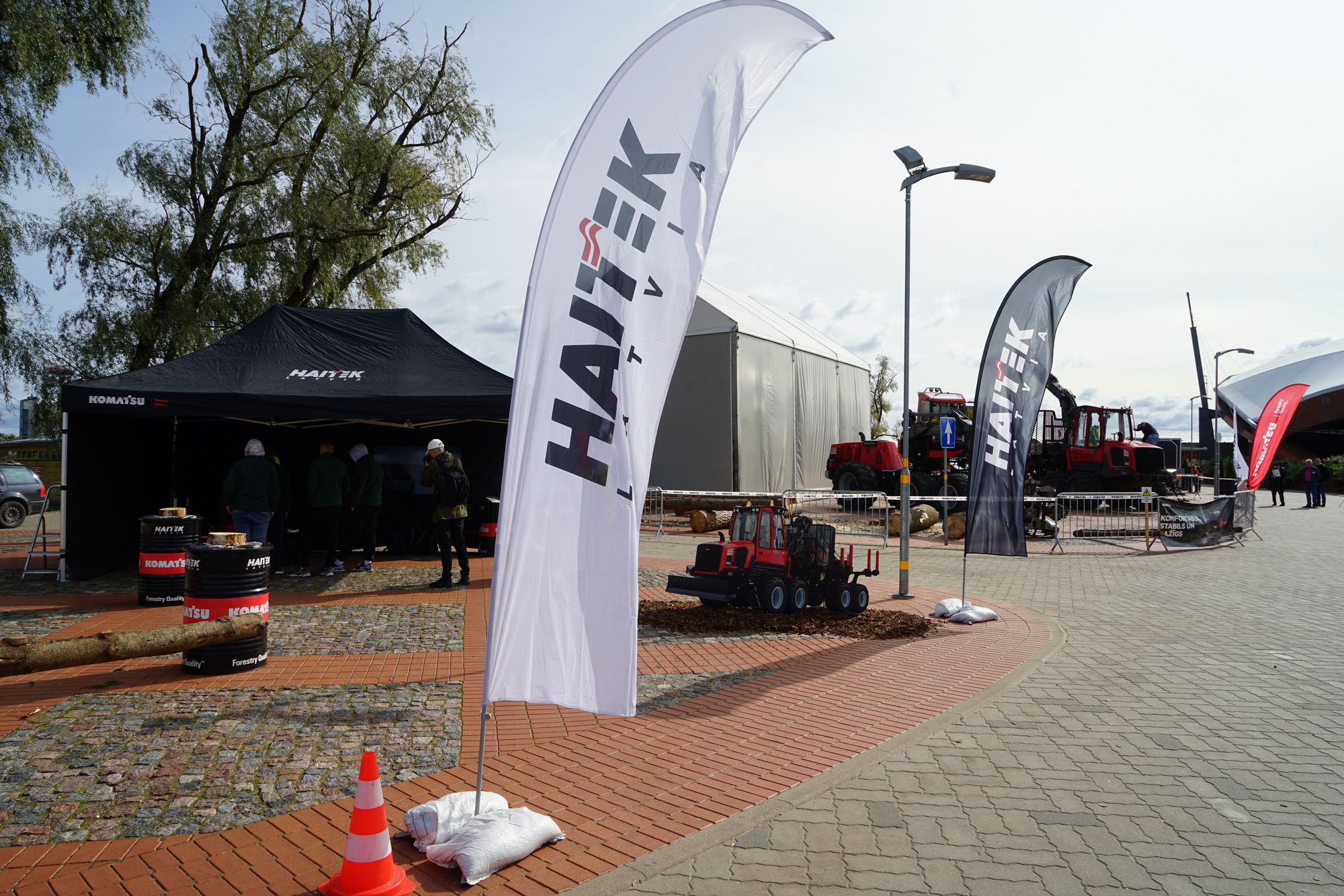 SIA "Haitek Latvia" - vehicles for sale undefined: picture 23