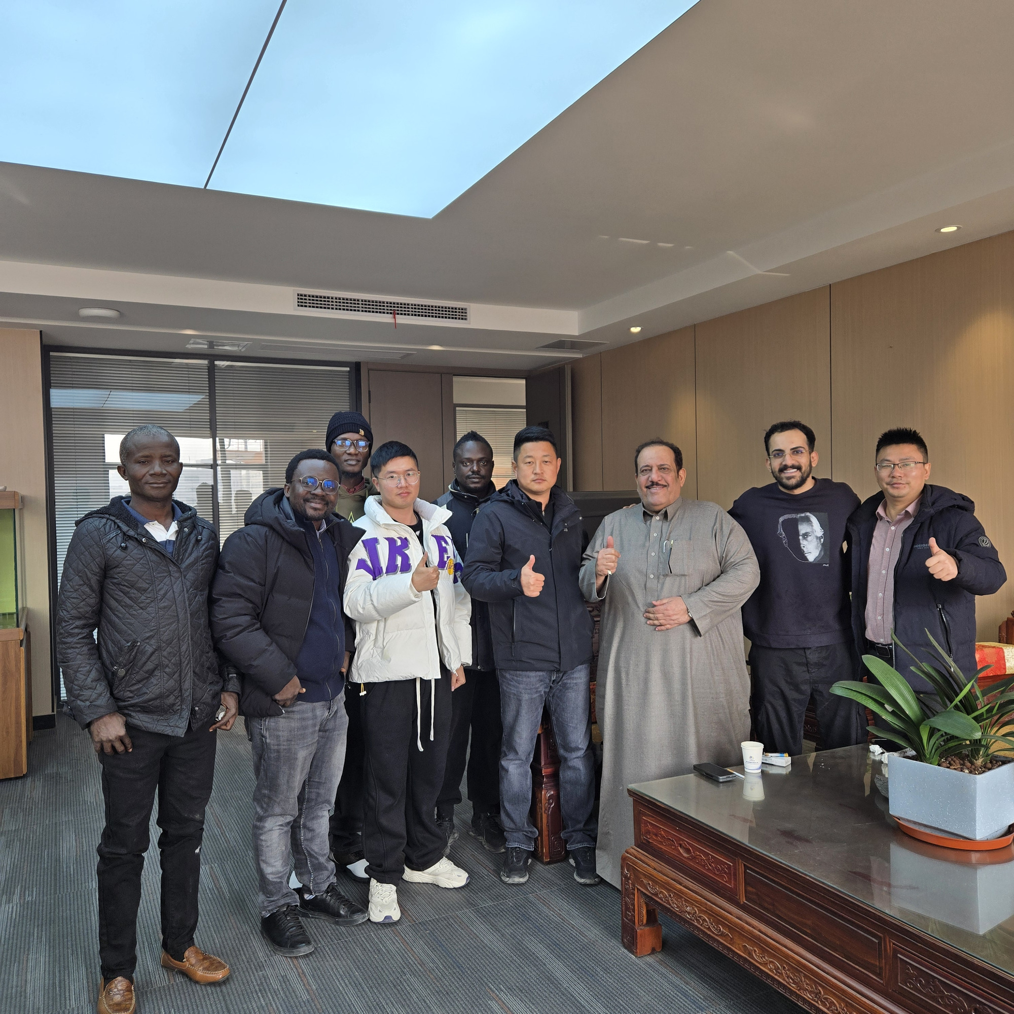 Toaks International Trading Company - Trucks - Year: 2022, rent undefined: picture 5