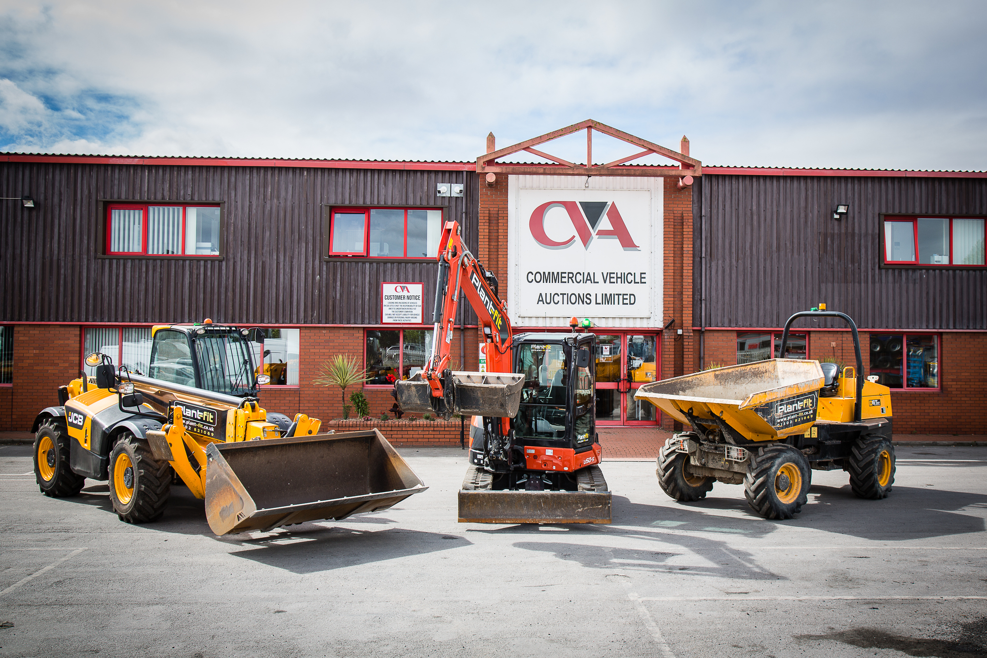 COMMERCIAL VEHICLE AUCTIONS LIMITED undefined: picture 3