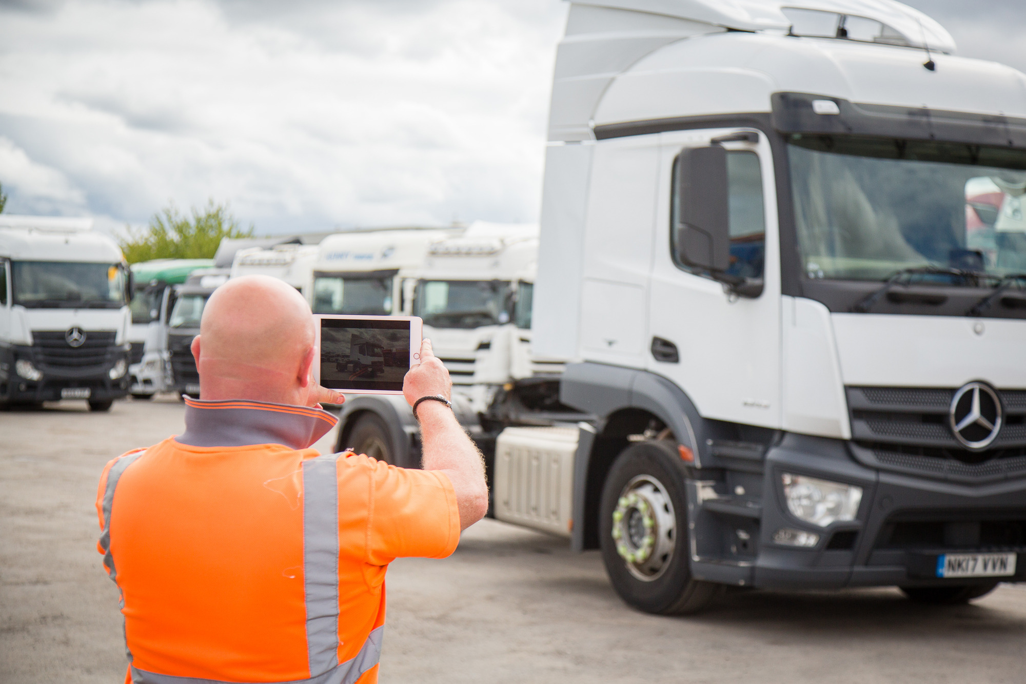 COMMERCIAL VEHICLE AUCTIONS LIMITED - Semi-trailers undefined: picture 16