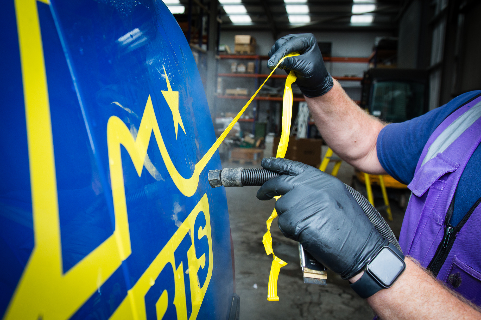 COMMERCIAL VEHICLE AUCTIONS LIMITED undefined: picture 8