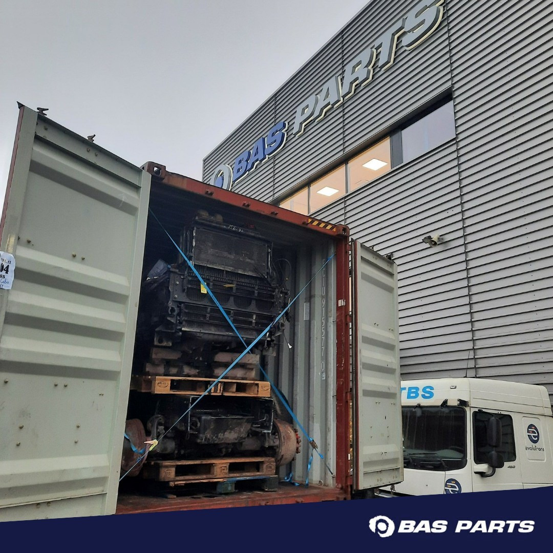 BAS PARTS & TYRES B.V. - Spare parts MERCEDES-BENZ Actros - Year: 2016 undefined: picture 8