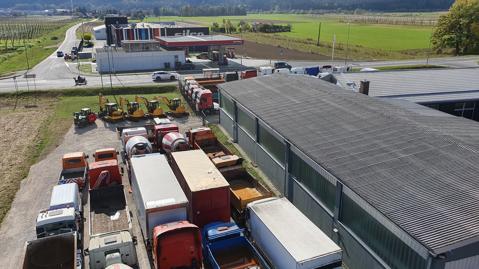 Fiš d.o.o. - vehicles for sale undefined: picture 6