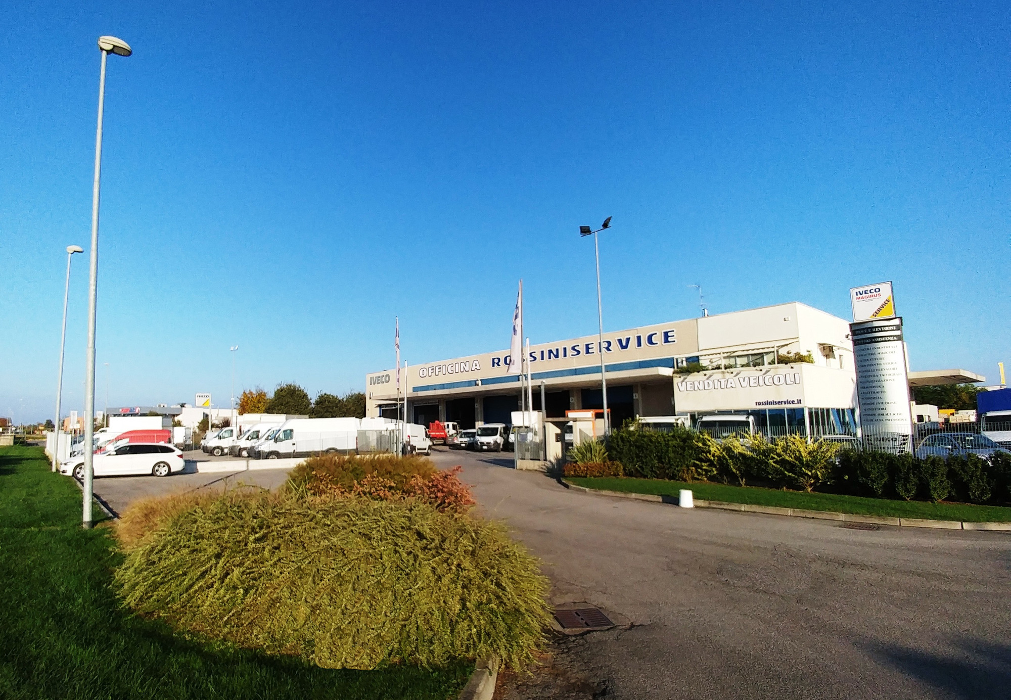 ROSSINI SERVICE SRL - vehicles for sale undefined: picture 1