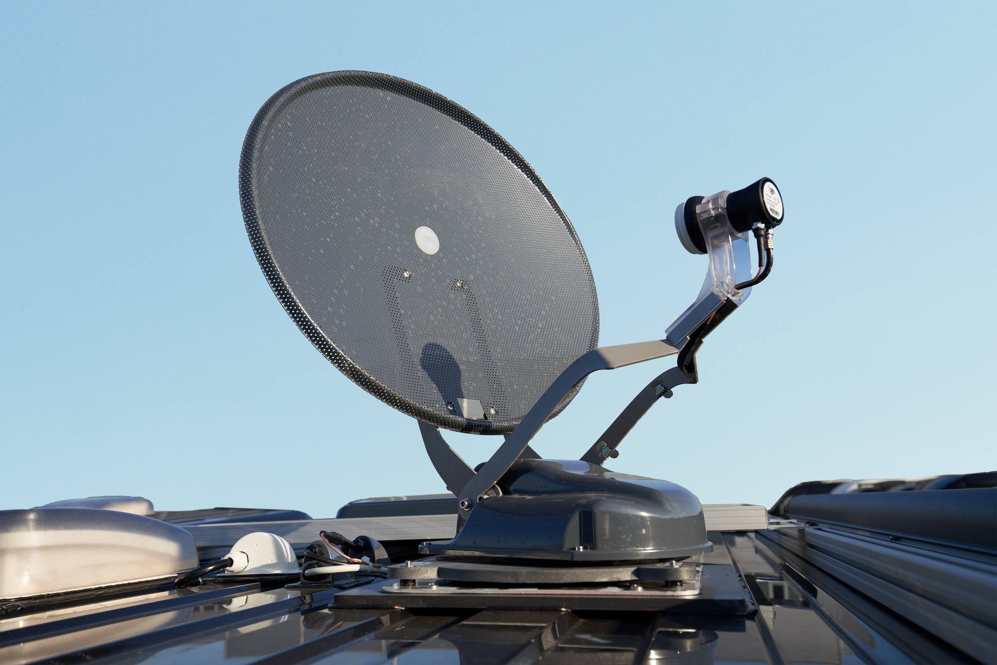 2 AP SPÓŁKA Z OGRANICZONĄ ODPOWIEDZIALNOŚCIĄ - Campers - 4x2, air conditioner undefined: picture 7