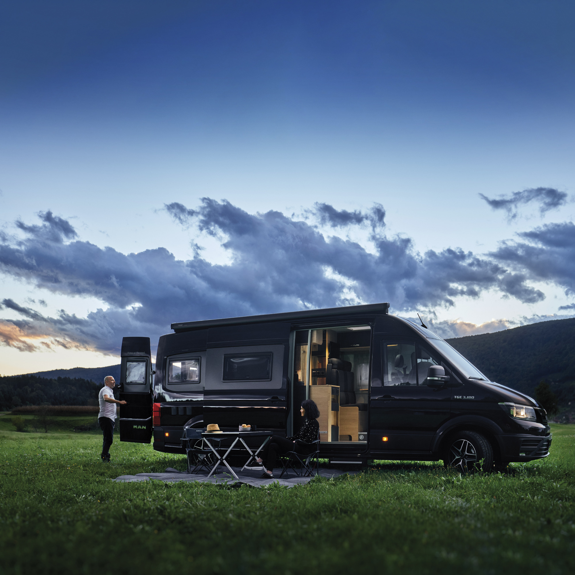 2 AP SPÓŁKA Z OGRANICZONĄ ODPOWIEDZIALNOŚCIĄ - Campers - 4x2, air conditioner undefined: picture 6