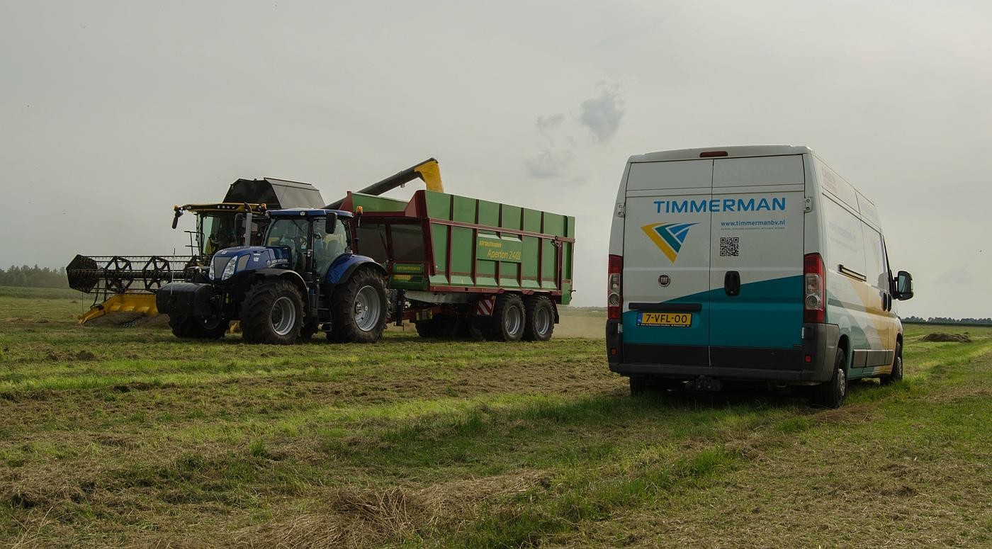LMB LANDBOUWHUIS TIMMERMAN B.V. - Agricultural machinery KVERNELAND undefined: picture 1