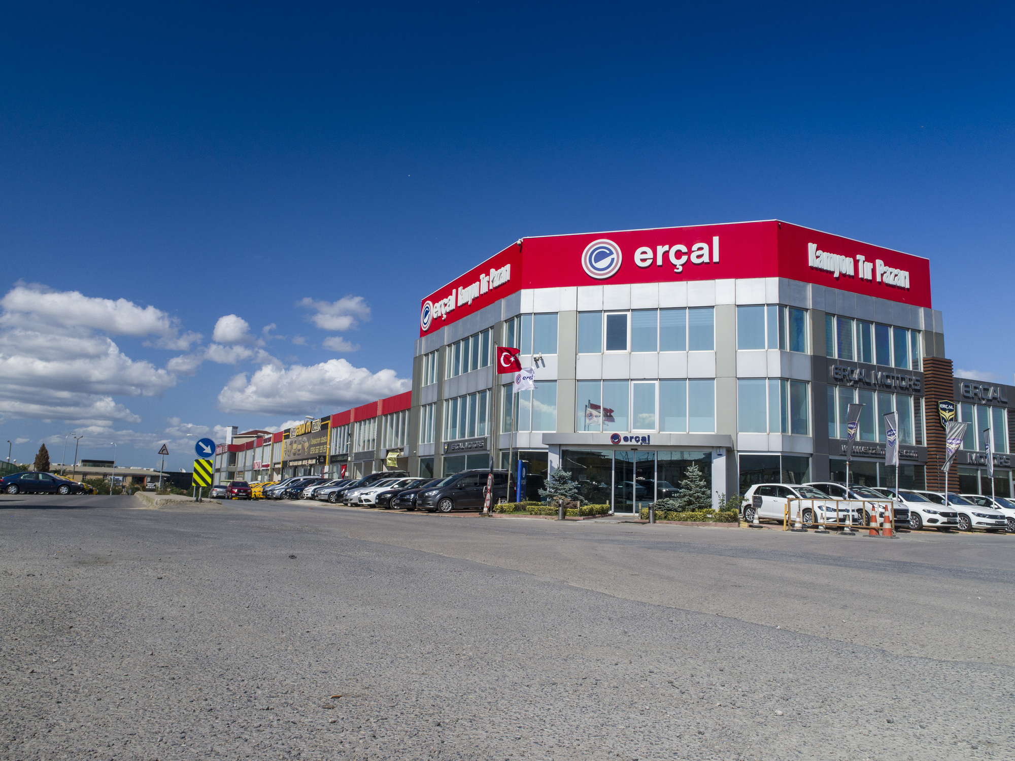 ERCAL TRUCKS - Construction machinery - 4-axle undefined: picture 5