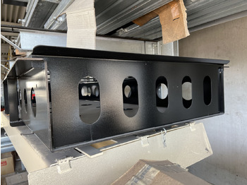 Low loader semi-trailer MÜLLER MITTELTAL