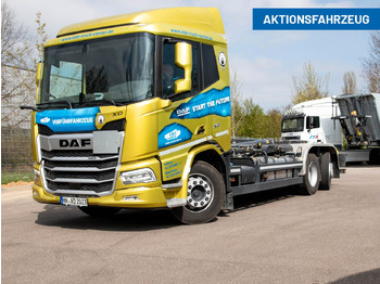 Hook lift truck DAF XD 450