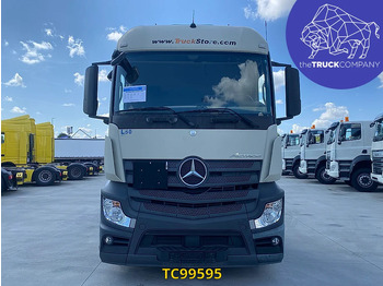 Tractor unit Mercedes-Benz Actros 1843: picture 2