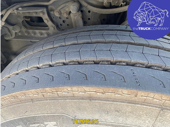 Tractor unit Mercedes-Benz Actros 1843: picture 4