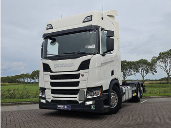 Container transporter/ Swap body truck SCANIA R 450